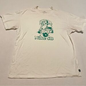 Nike SB Wrecked Tshirt Men’s Large Shirt